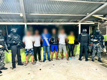 sr.policiaallanamientos